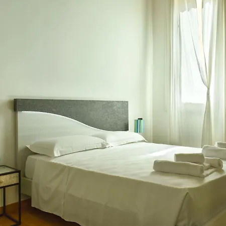 Casa A Colori Nel Borgo Apartamento