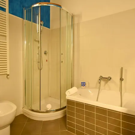 Casa A Colori Nel Borgo Apartamento *